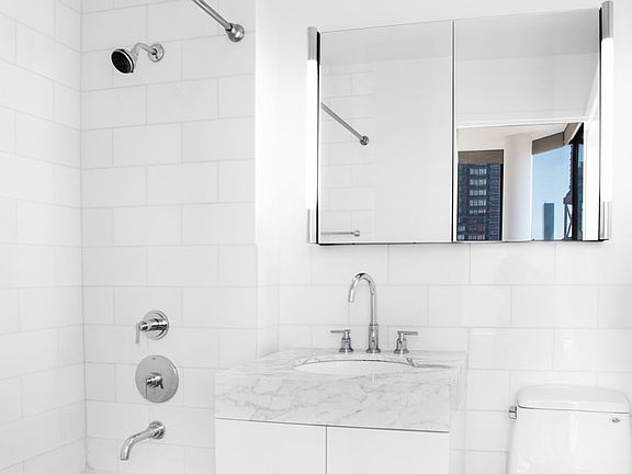 5th image of 300 E 64th St APT 23C