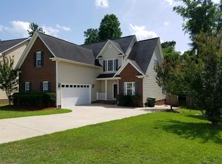 3633 Standard Dr, Fayetteville, NC 28306
