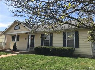 1451 Brookside Dr, High Ridge, MO 63049