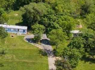 1553 Fairfax Pike, White Post, VA 22663