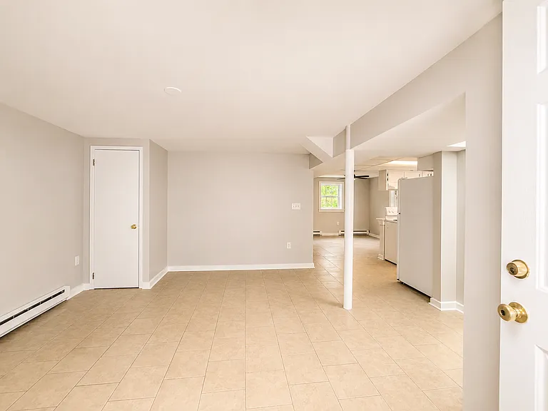 1407 Grace St #B — Photo 5