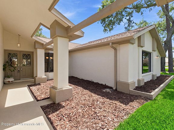 3rd image of 9429 Cobbler Ct