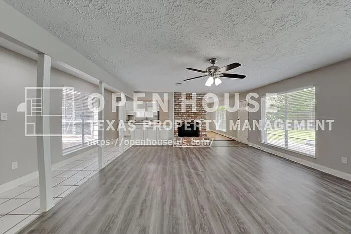 12706 Pantano Dr — Photo 25