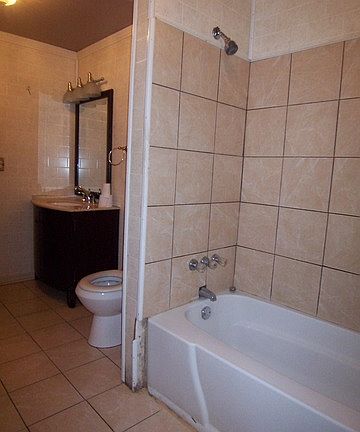 4th image of 1410 N Channel Dr