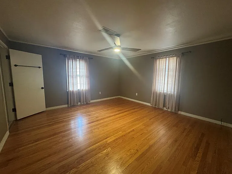 1002 W Louisiana Ave — Photo 13