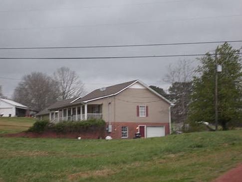 2nd image of 1625 Beat Line Rd