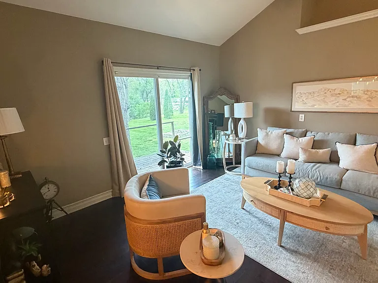 109 T St — Photo 10