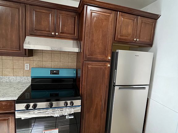 5th image of 20 North St APT 9-2