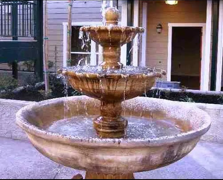Beautiful Downtown Walnut Creek — Photo 3