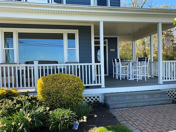 5th image of 208 Shore Dr
