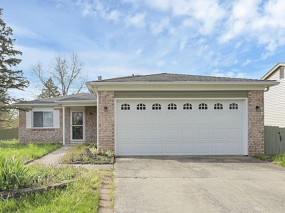 2nd image of 1785 Ibson Dr