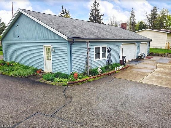 5th image of 12073 Lakeside Dr
