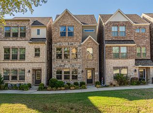 805 Tennessee Dr, Euless, TX 76040