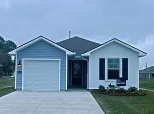 934 Oregon Ave, Port Allen, LA 70767