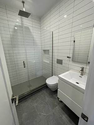 Rented by Evergreen Realty & Investments | media 14