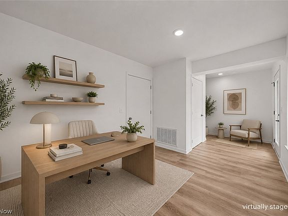 5th image of 4709 Bridge Ave