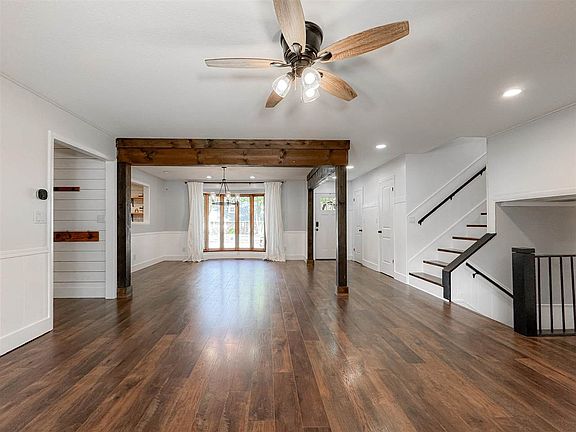 5th image of 2216 El Camino St