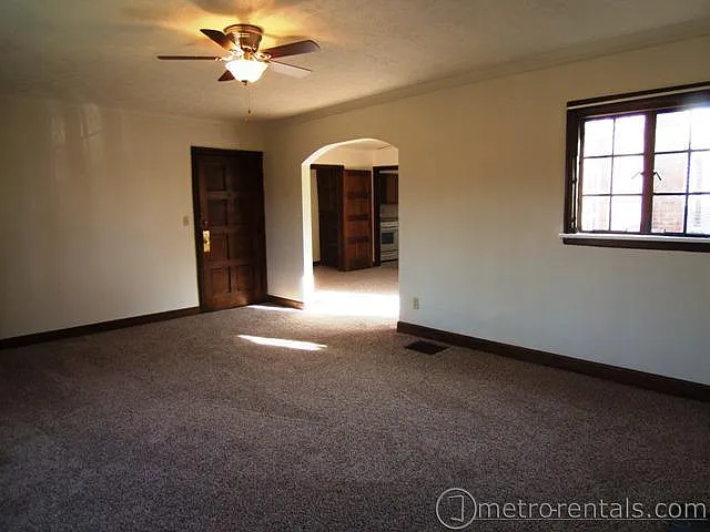 440-450 Rhoads Ave — Photo 36