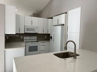 1542 Presidio Dr #1542, Fort Lauderdale, FL 33327