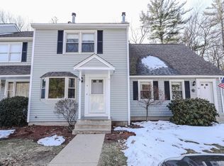 14 Rocky Ledge Rd, Merrimack, NH 03054