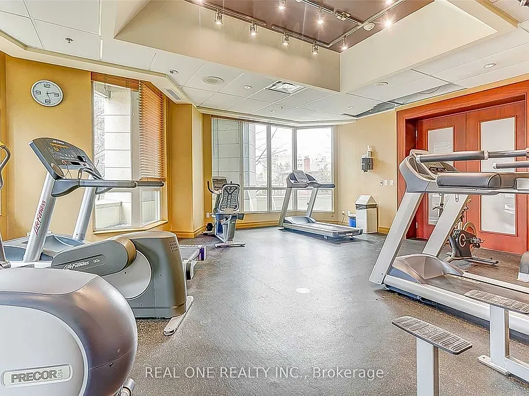 60 Byng Ave #910 — Photo 32