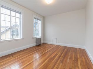 30 Langdon St APT 10, Cambridge, MA 02138