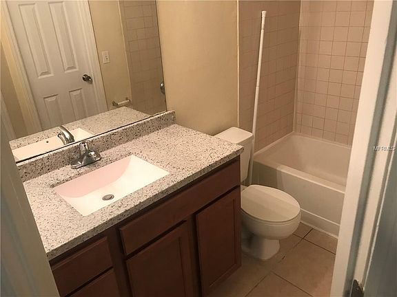 2nd image of 409 Fountainhead Cir Unit 140
