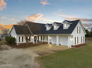 535 N Bay Dr, Lynn Haven, FL 32444