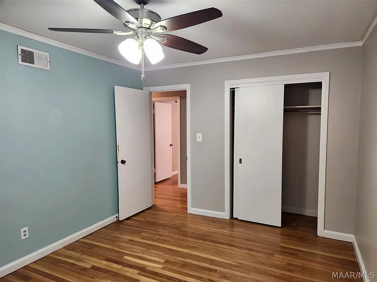 2814 Ashley Ave — Photo 34