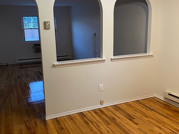 4th image of 155-10 Locke Ave #1