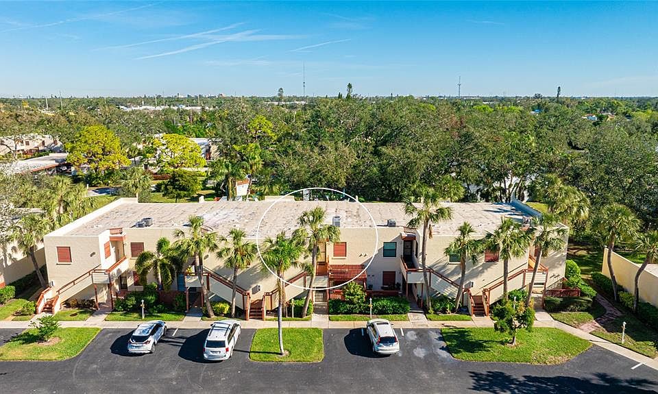 1st image of 527 SPRING LAKES BOULEVARD #527