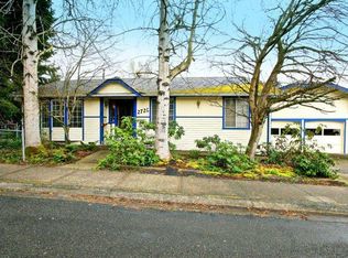 2726 E Illinois St, Bellingham, WA 98226