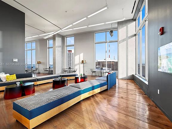 5th image of 151 SE 1st St Penthouse 8