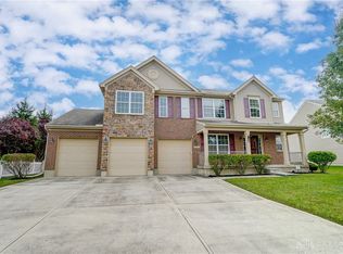 1481 Cameron Dr, Fairborn, OH 45324