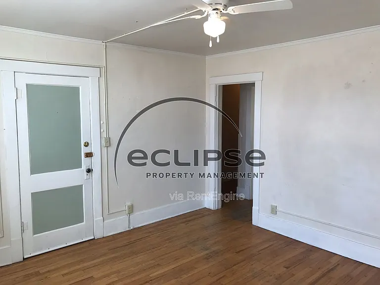711 2nd St #2 — Photo 5