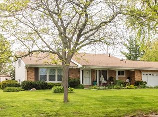 2820 Townway Rd, Danville, IL 61832