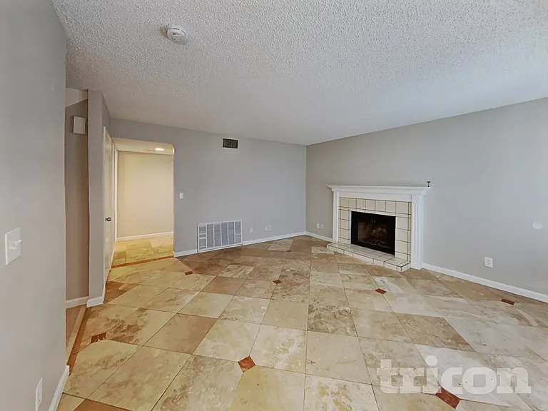 3143 Regal Oak Dr — Photo 16