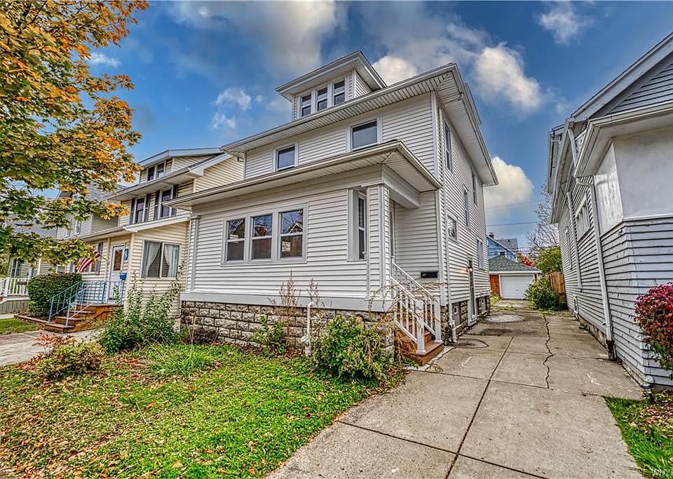 1st image of 147 W Hazeltine Ave