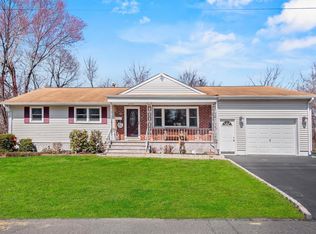 44 Easton St, Stony Pt, NY 10980