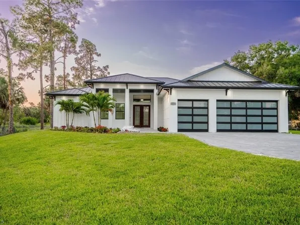 353 Golden Gate BLVD E, NAPLES, FL 34120