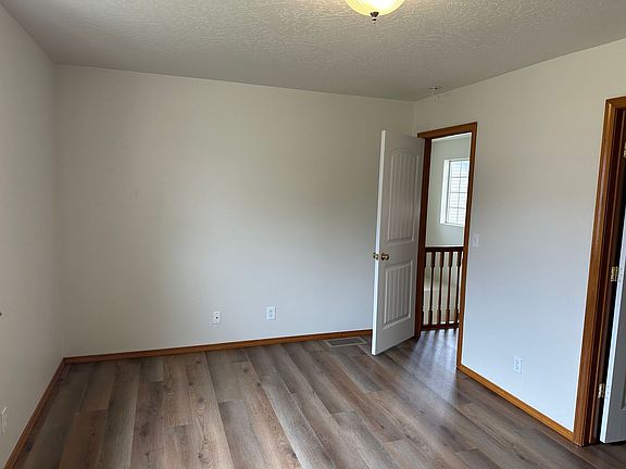 5th image of 6369 W Trestle St Unit 2