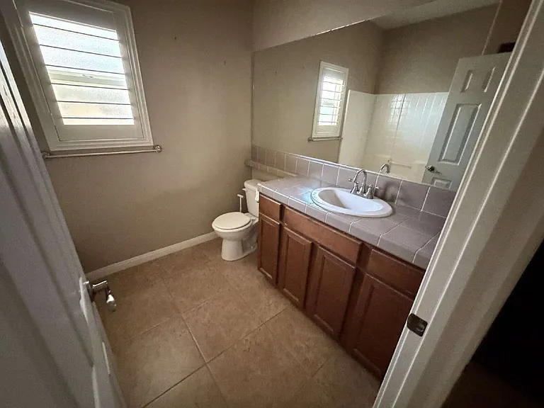 10903 Corbett Canyon Dr — Photo 4