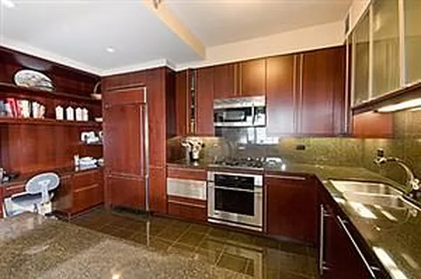 Sold by Douglas Elliman | media 20