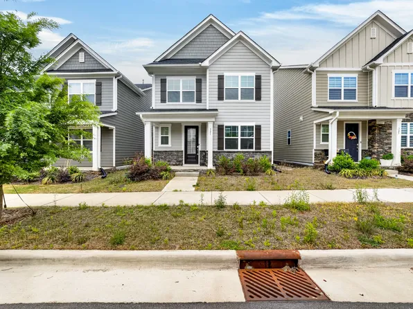 321 Natsam Woods Way, Wake Forest, NC 27587