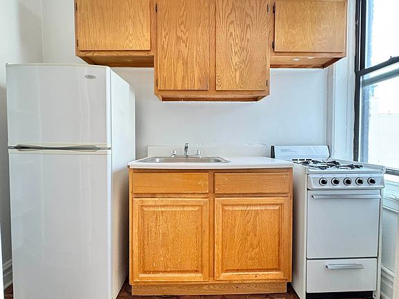 3rd image of 26-80 30th St #6M
