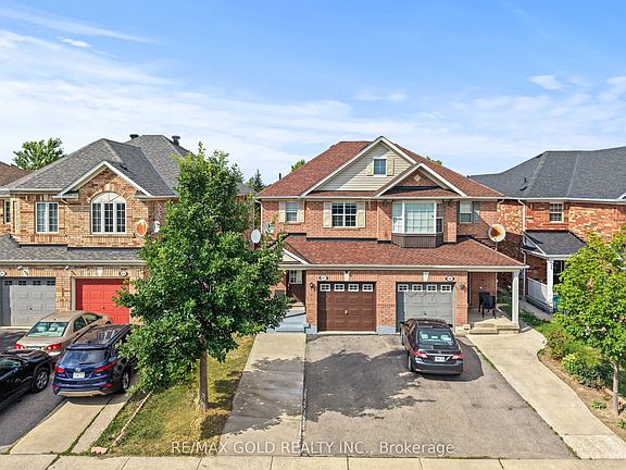 4th image of 61 Herdwick St