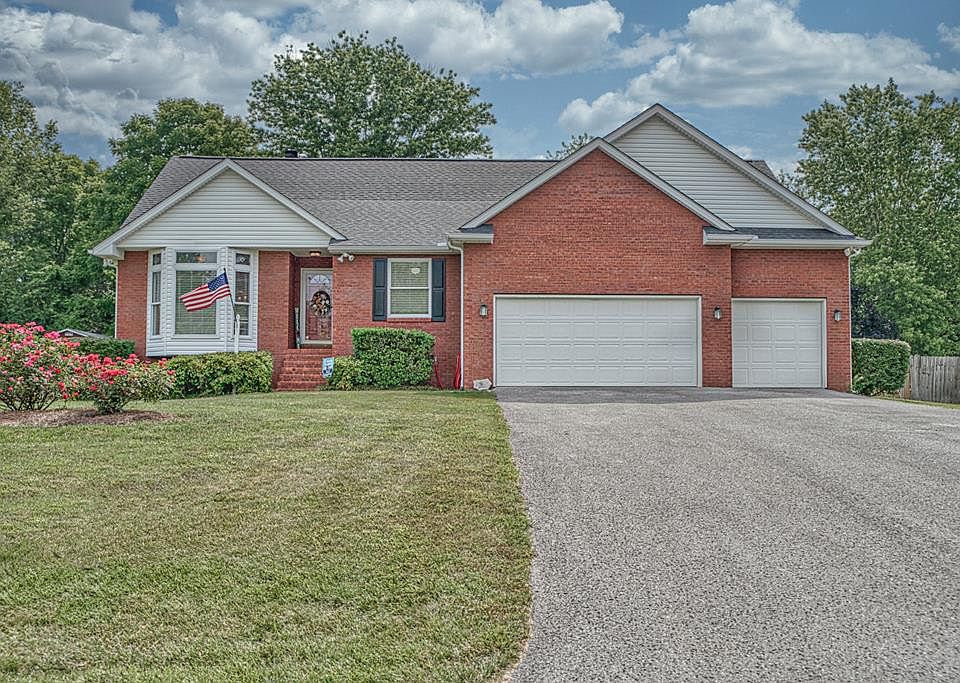 1st image of 3663 Brookstone Dr