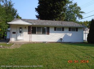 1612 Peggy Pl, Lansing, MI 48910