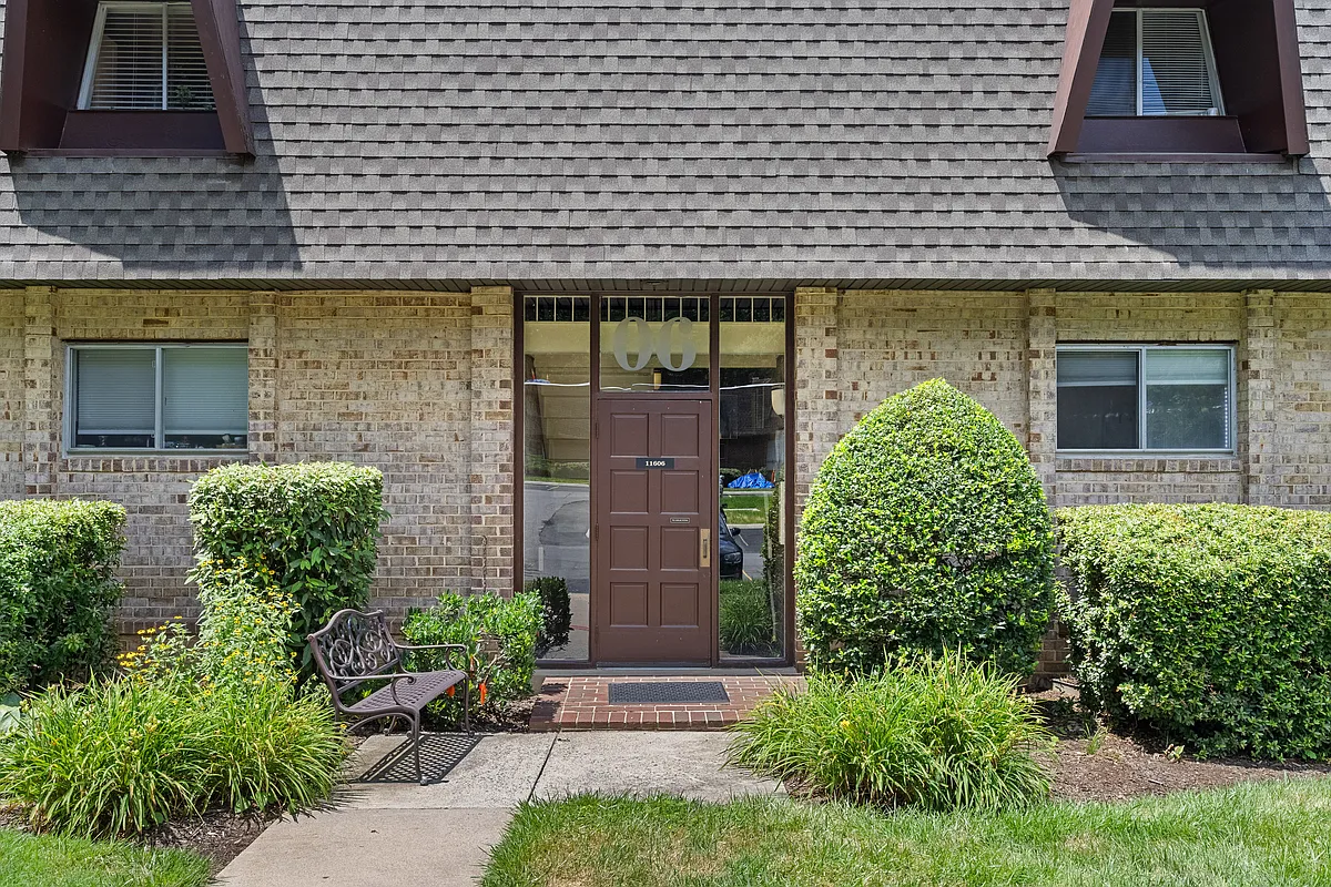 Building Photo - 11606 Vantage Hill Rd #12B