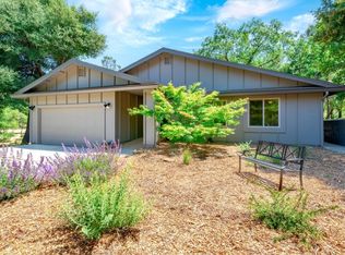 10411 Rough And Ready Rd, Rough And Ready, CA 95975